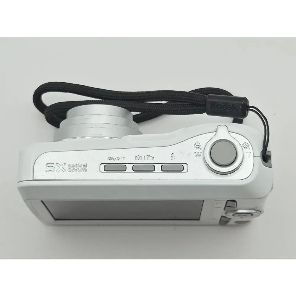 Kodak EasyShare C1450 White 14MP Digital Camera Tested Works W/ Case 8GM SD Card